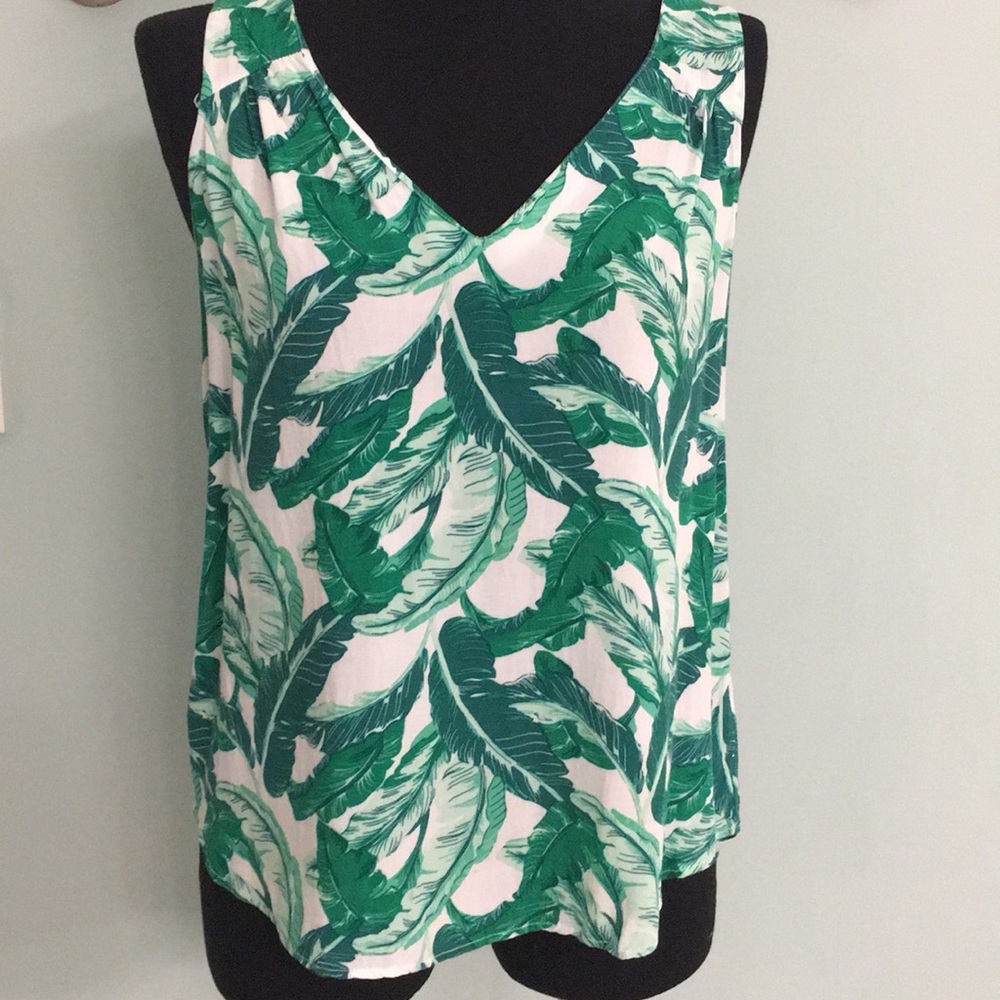 Old Navy palm leaf green sleeveless top large